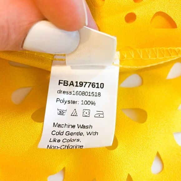 🍋 SHEIN • Laser Cut Yellow Sheath Dress - Picture 8 of 11